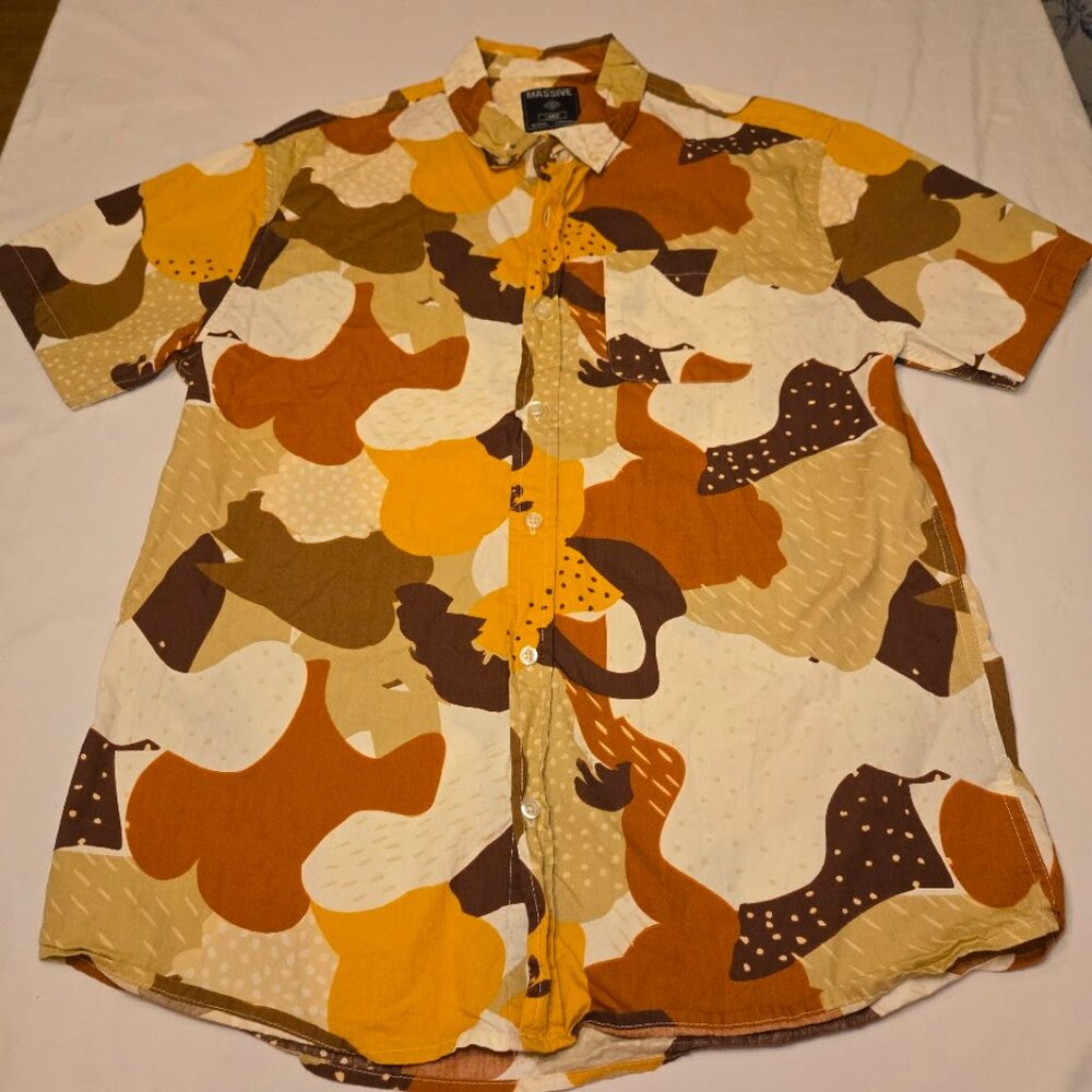 Massive Men’s Funky Print‎ Shirt L | Retro Camo Earth Tones
